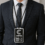 MYBADGE: la nostra soluzione NFC e QR code Per rispondere alle esigenze di sicurezza, praticità e innovazione, abbiamo sviluppato MYBADGE, un badge personalizzato che integra tecnologia NFC e QR code in un unico supporto leggero ed elegante. Caratteristiche principali Chip NFC Integrato Bastano pochi millimetri di prossimità per scambiare dati in modo sicuro: aprire porte, verificare credenziali o avviare processi digitali senza contatti diretti. QR Code Dinamico Generato in tempo reale e aggiornabile da remoto, il QR code può rimandare a dati personali, aziendali, social e sito web. Design Personalizzato Forma, colori e materiali a scelta: plastica ecologica. Il logo e le informazioni aziendali sono stampati con tecniche per massima durabilità. Piattaforma di Gestione Centralizzata Un cruscotto web permette di monitorare l’utilizzo di ogni badge (accessi, scansioni, eventi), di aggiornare i dati NFC/QR senza sostituire il supporto fisico.